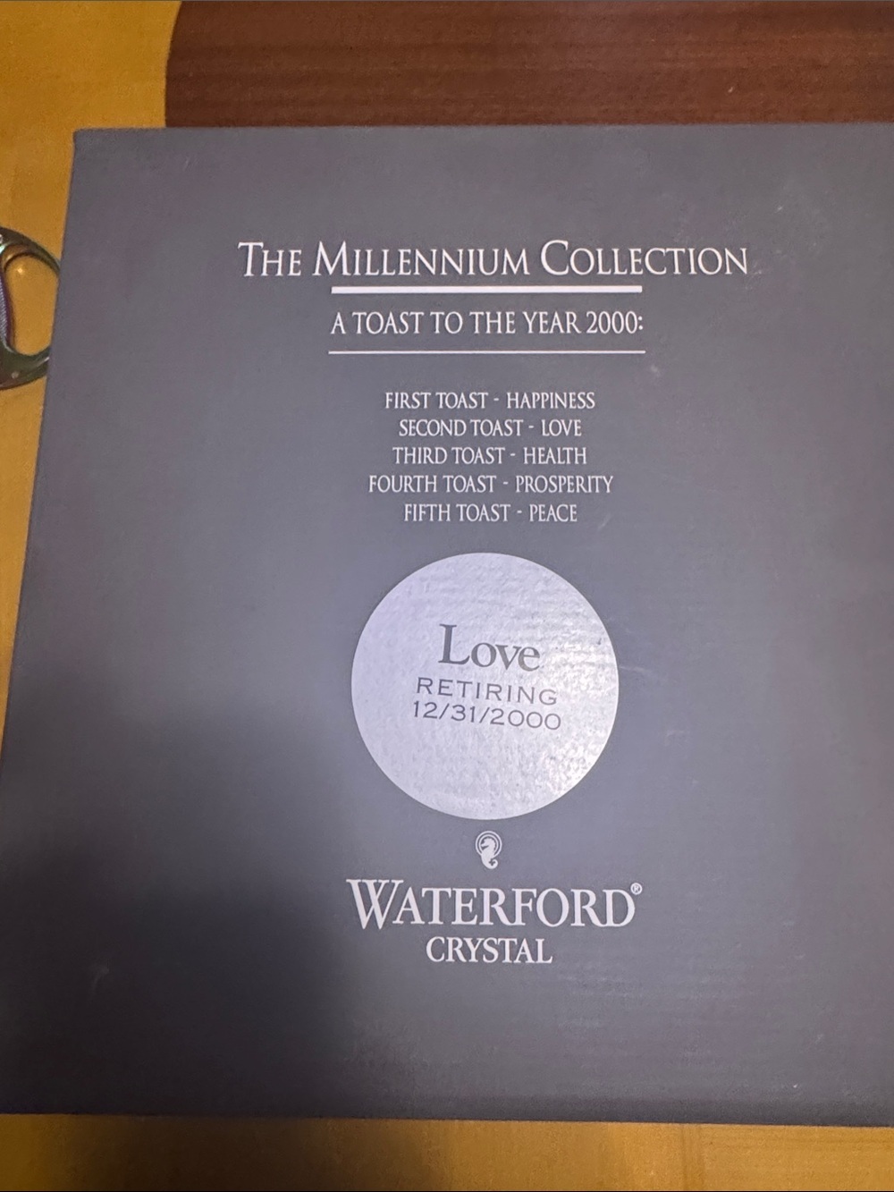 Set of 2 Waterford Crystal Clear Faceted Champagne Flutes millennium collection. - Picture 4 of 4